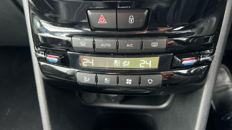 Peugeot 2008 1.2 PureTech 110 Allure 5dr Petrol Estate